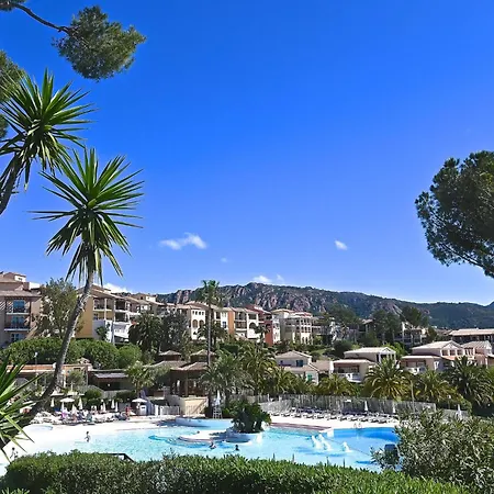 Appartement Le Belvedere - R0 145 By Interhome Saint-Raphaël