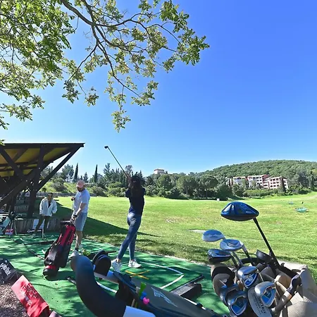 Village Cap Esterel - Le Belvedere-12 By Interhome *