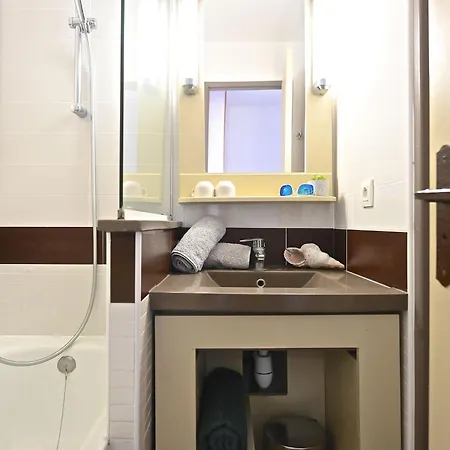 Le Belvedere - R0 145 By Interhome Apartmán Saint-Raphaël